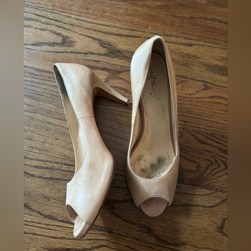 Nude peep toe Cole Haan 3.25” pumps size 11